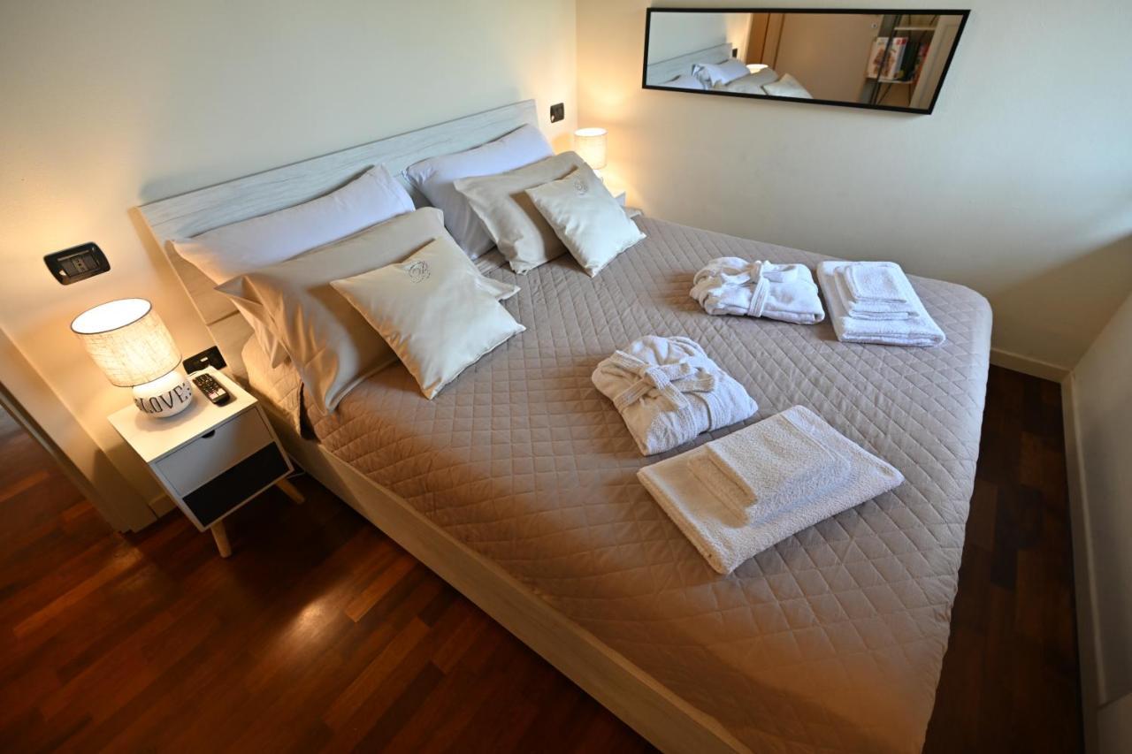 Aura Loving Home Con 4 Posti Letto, Cucina Completa, Terrazzo Ed Un Grande Parco Verde Serravalle d'Asti Екстериор снимка