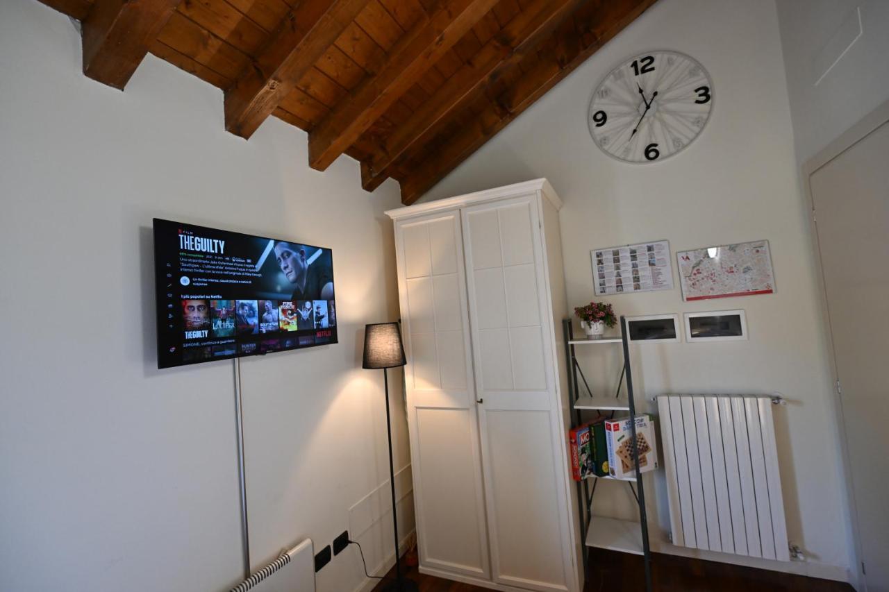 Aura Loving Home Con 4 Posti Letto, Cucina Completa, Terrazzo Ed Un Grande Parco Verde Serravalle d'Asti Екстериор снимка