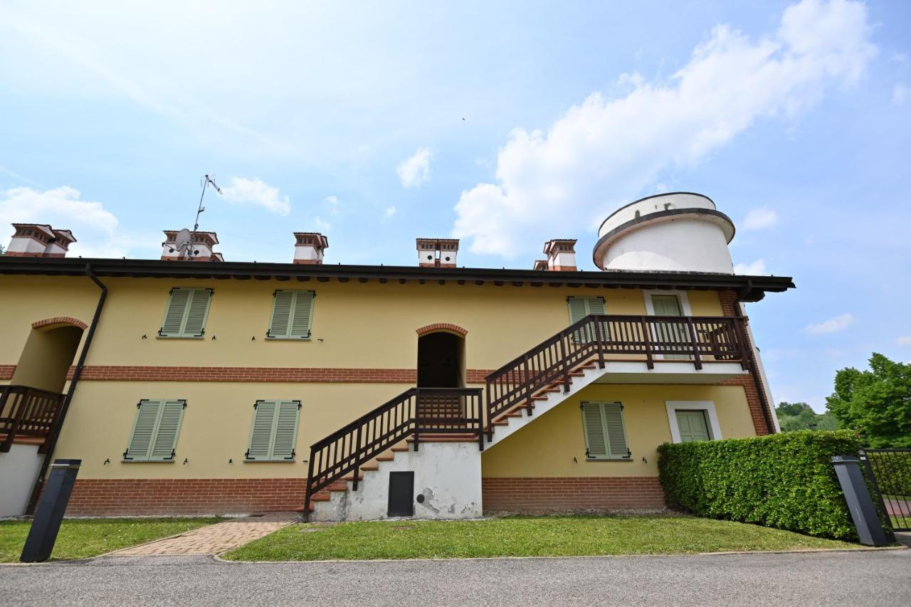 Aura Loving Home Con 4 Posti Letto, Cucina Completa, Terrazzo Ed Un Grande Parco Verde Serravalle d'Asti Екстериор снимка